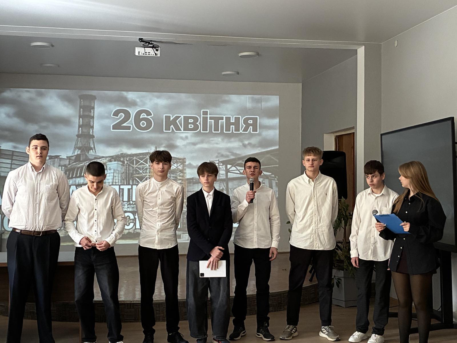 І дзвонять Чорнобильські дзвони