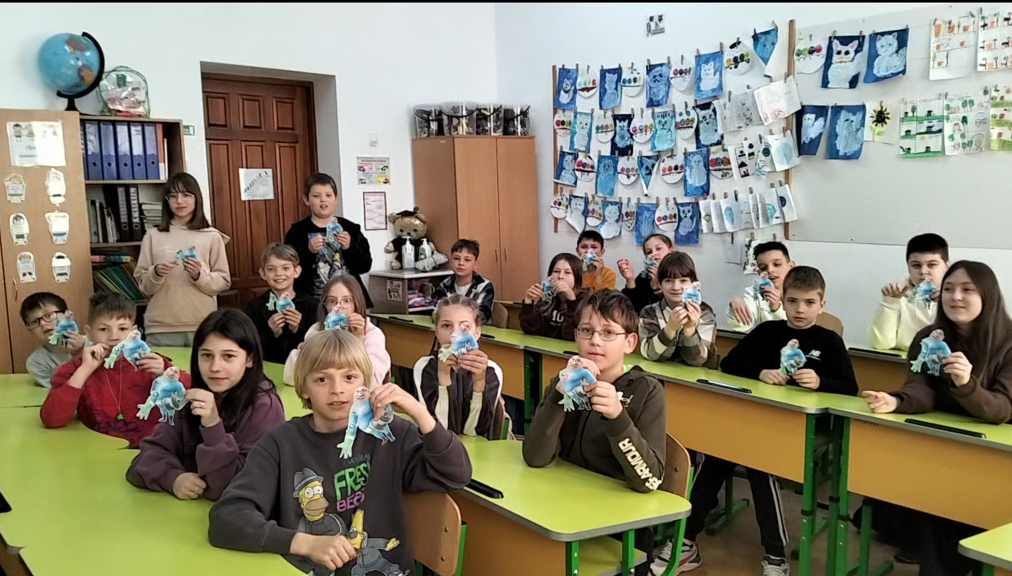 Третій тиждень супергероїв 4-В: Суперсила Руки!
